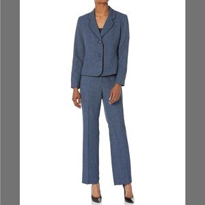 Le Suit Classic Blue Pantsuit